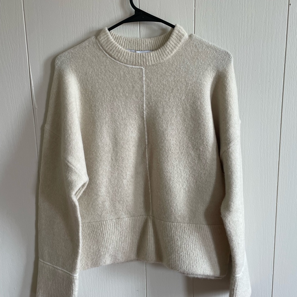 Zara Cream Crew Neck Sweater with Ribbed Detailing